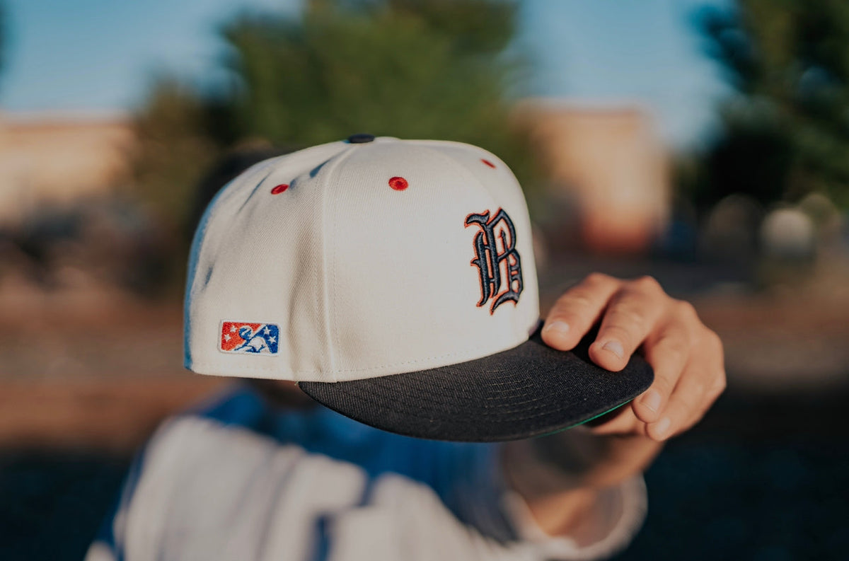 NEW ERA B'S WAX BIRMINGHAM BARONS FITTED HAT (CHROME WHITE/BLACK) -  ShopperBoard