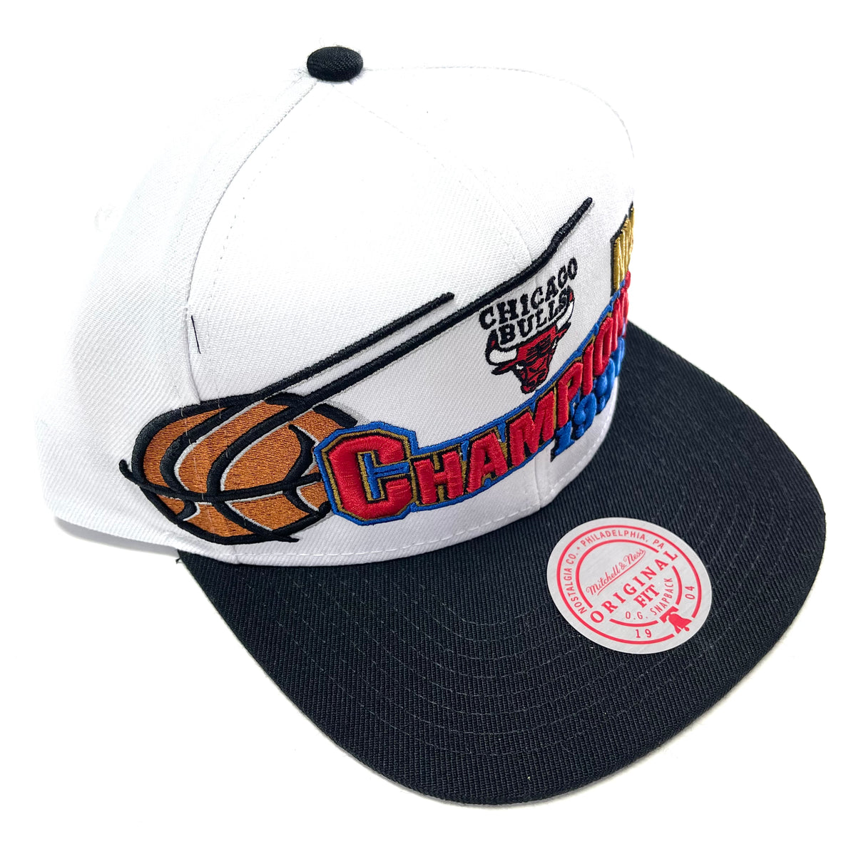 Chicago Bulls Mitchell & Ness '96 Champs Snapback – Official