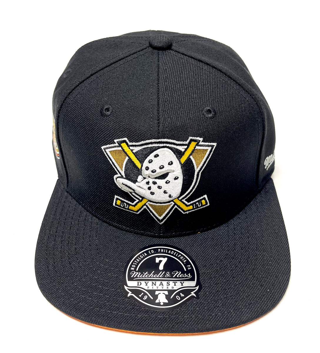 MITCHELL & NESS VINTAGE FITTED HAT MIGHTY DUCKS FITTED HAT – So Fresh  Clothing