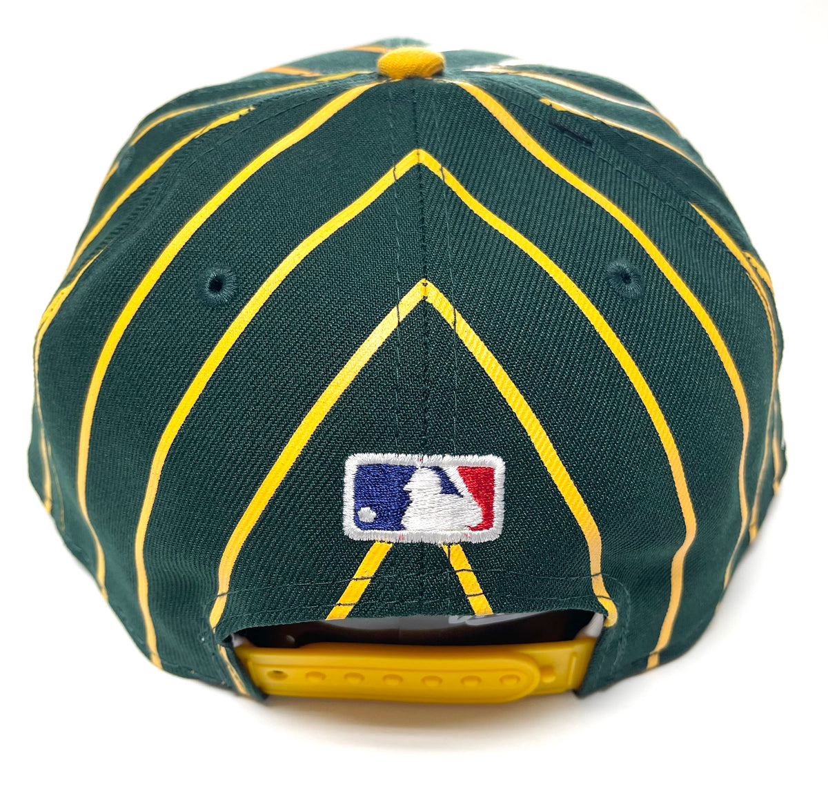 NEW ERA CITY ARCH OAKLAND A'S SNAPBACK (GREEN PINSTRIPE) – So Fresh  Clothing