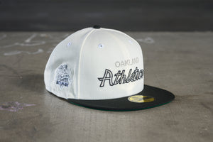 NEW ERA “RETRO SCRIPT" OAKLAND A'S FITTED HAT (CHROME/BLACK/METALLIC SILVER)