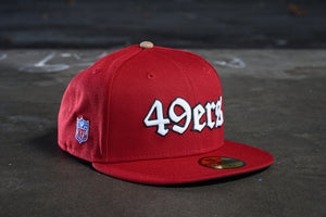 NEW ERA "OLD ENGLISH" SAN FRANCISCO 49ERS FITTED HAT (H RED/KHAKI)