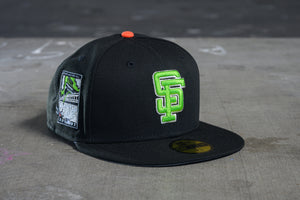 NEW ERA "SUTTER STREET" SAN FRANCISCO GIANTS FITTED HAT (BLACK/GREEN)