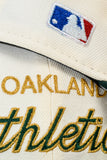 NEW ERA "RETRO SCRIPT 2.0” OAKLAND A'S FITTED HAT (CHROME/DARK GREEN/A GOLD)