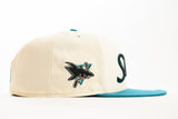NEW ERA "SURF NINJAS" SAN JOSE SHARKS FITTED HAT CHROME WHITE/TEAL)