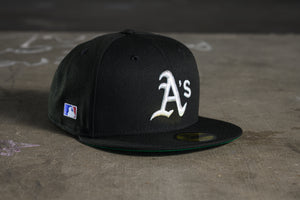 NEW ERA “IRIS A'S" OAKLAND A'S FITTED HAT (BLACK/METALLIC IRIS)