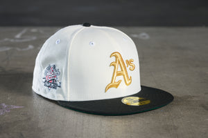 NEW ERA "GOLDEN BOI" OAKLAND A'S FITTED HAT (CHROME WHITE/BLACK)