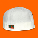NEW ERA "GREAT ESCAPE" SAN FRANCISCO GIANTS FITTED HAT (CHROME WHITE/BLACK)
