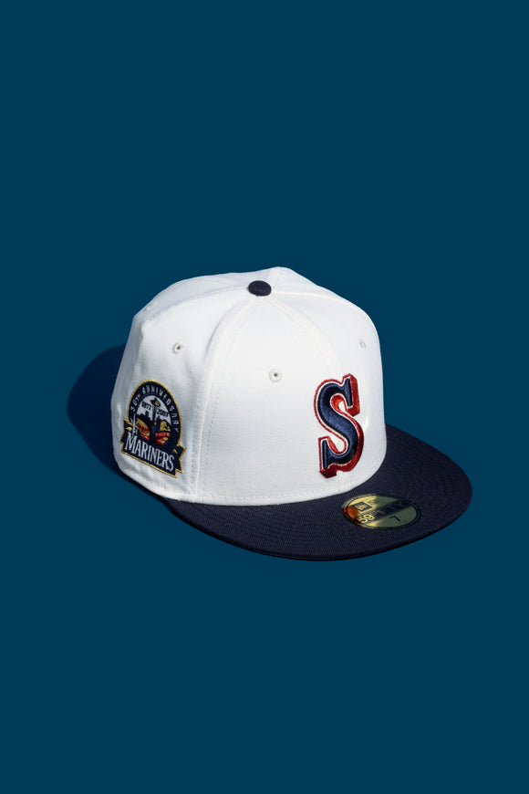 NEW ERA SINCERE SEATTLE MARINERS FITTED HAT (CHROME WHITE/NAVY