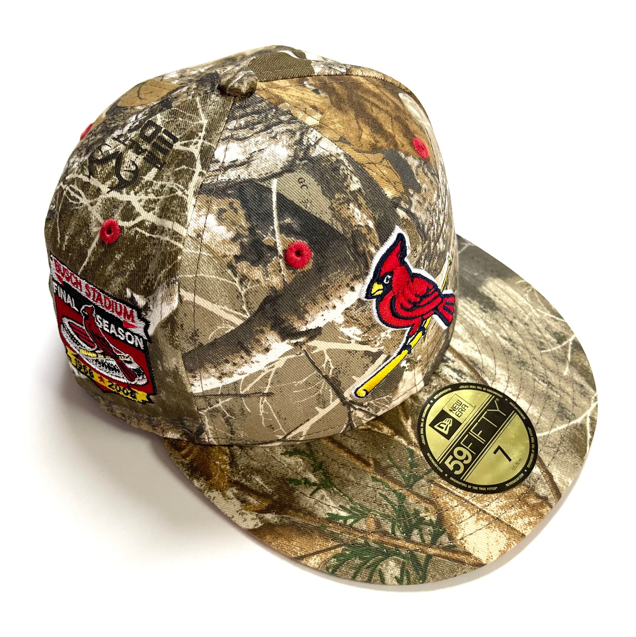 NEW ERA “HUNTING SEASON” ST. LOUIS CARDINALS FITTED HAT (RED UV