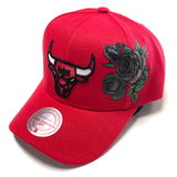 MITCHELL & NESS "ROSES 2.0" CHICAGO BULLS SNAPBACK (RED)