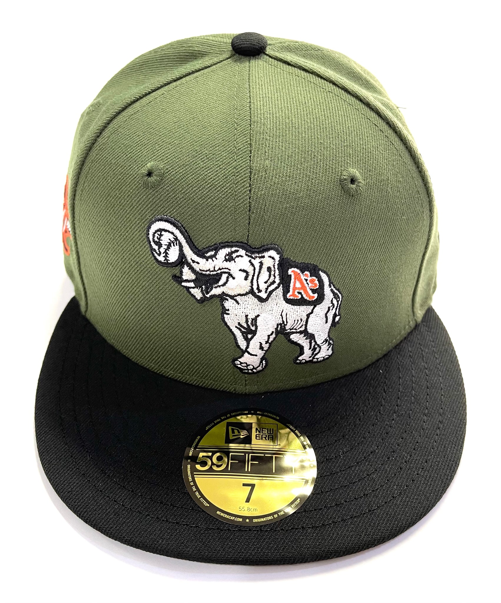 NEW ERA MARKSMAN STOMPER OAKLAND A'S FITTED HAT (RIFLE GREEN/BLACKOR – So  Fresh Clothing